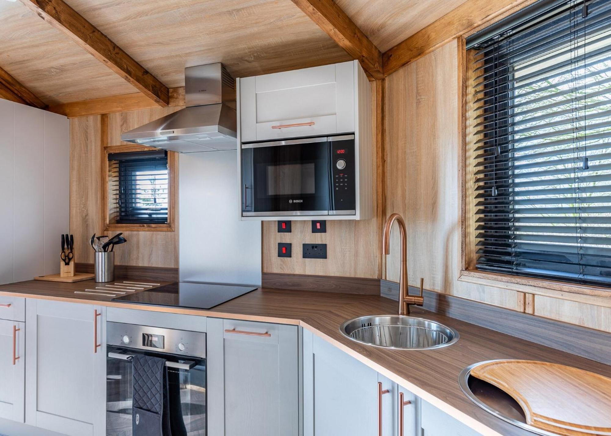 Rivendale Lodge Retreat Ashbourne  Extérieur photo